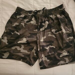 Under Armour Camo Performance Shorts - Green, Brown